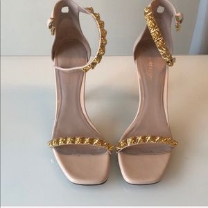 Stuart Weitzman Heels